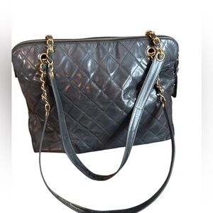Chanel vintage Dome patent leather bag